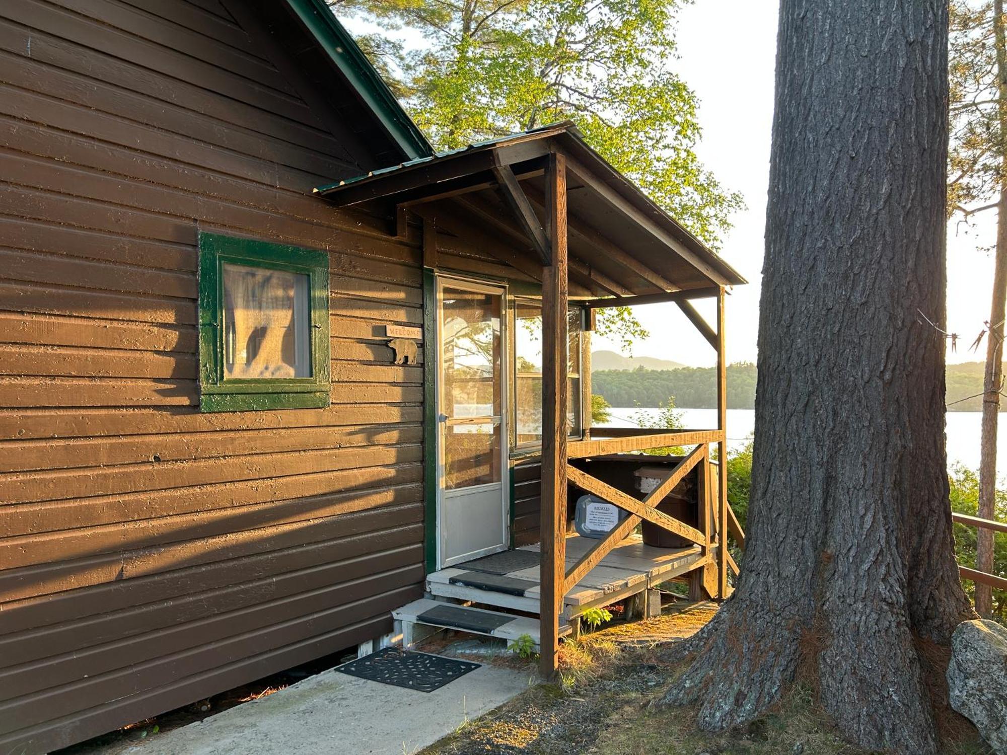 Paddler'S Rest Lakeside Cabins And Motel Long Lake Eksteriør bilde